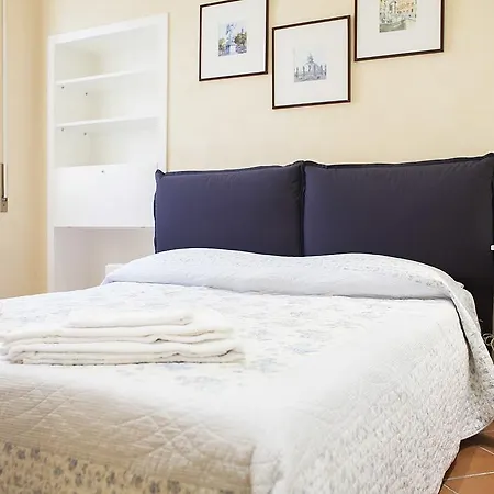 Lägenhet Maison San Pietro Rom